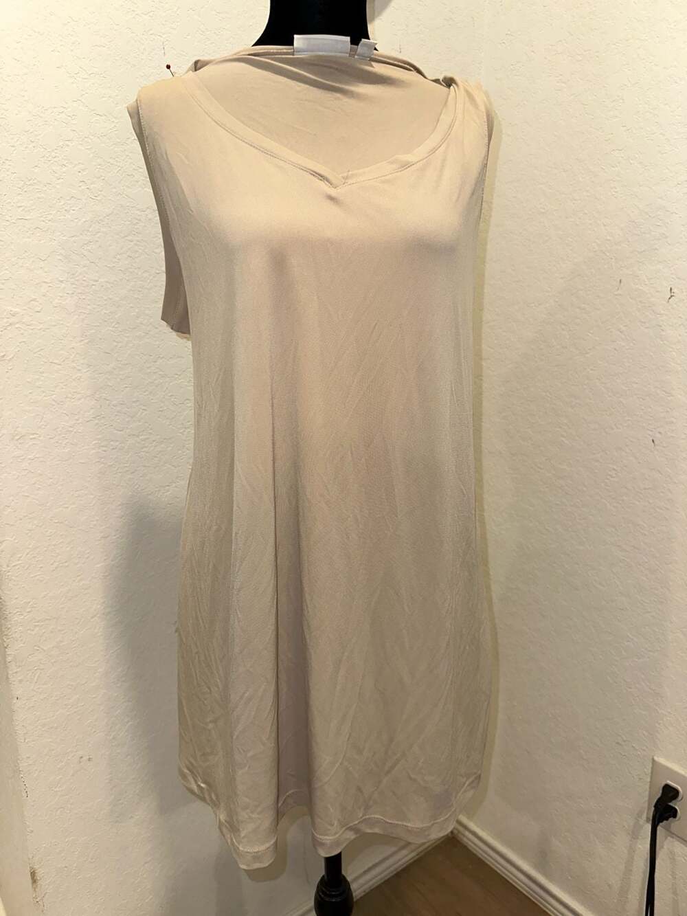 Susan Graver V-Neck Sleeveless Tank Top slip dress Beige Size XL